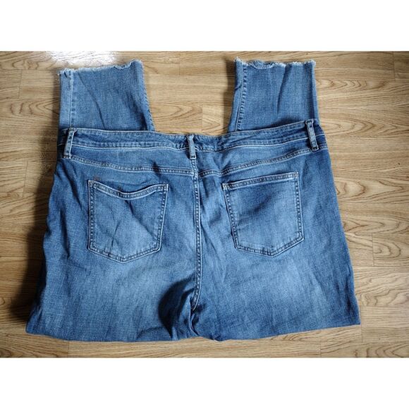 Universal Threads Blue Jeans Sz 24 Boyfriend Crop Distressed Faded - Picture 5 of 9